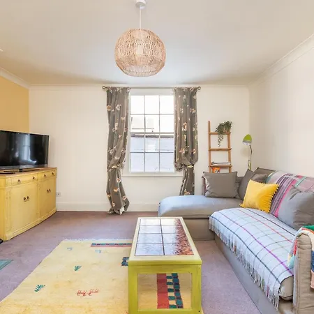 Apartment Newly Renovated Centre Flat - Pass The Keys York